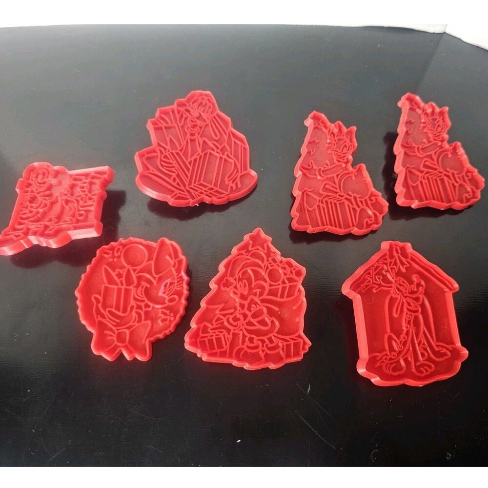 Lot of 7 Disney Christmas Cookie Cutter / Press Holiday Classic Mickey Minnie